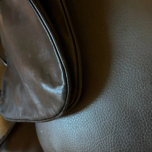 Coach Black Leather Shoulder Bag - Picture 4 of 4